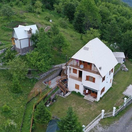 Alpbes Theth Guesthouse Шкодер Экстерьер фото